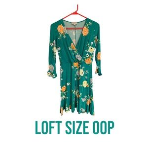Loft 00P green and orange floral dress, v neck, long sleeves, swingy skirt